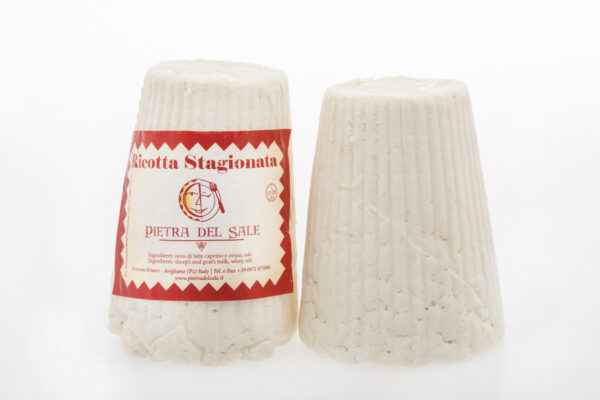 RICOTTA STAGIONATA